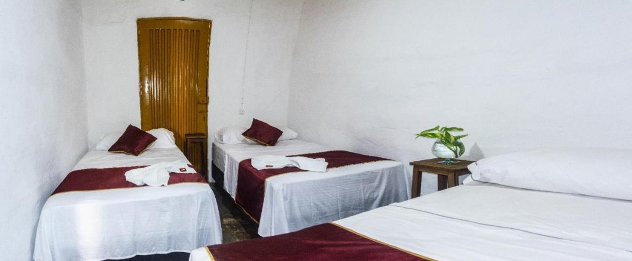 Hostel Tatacoa Villavieja Eksteriør bilde