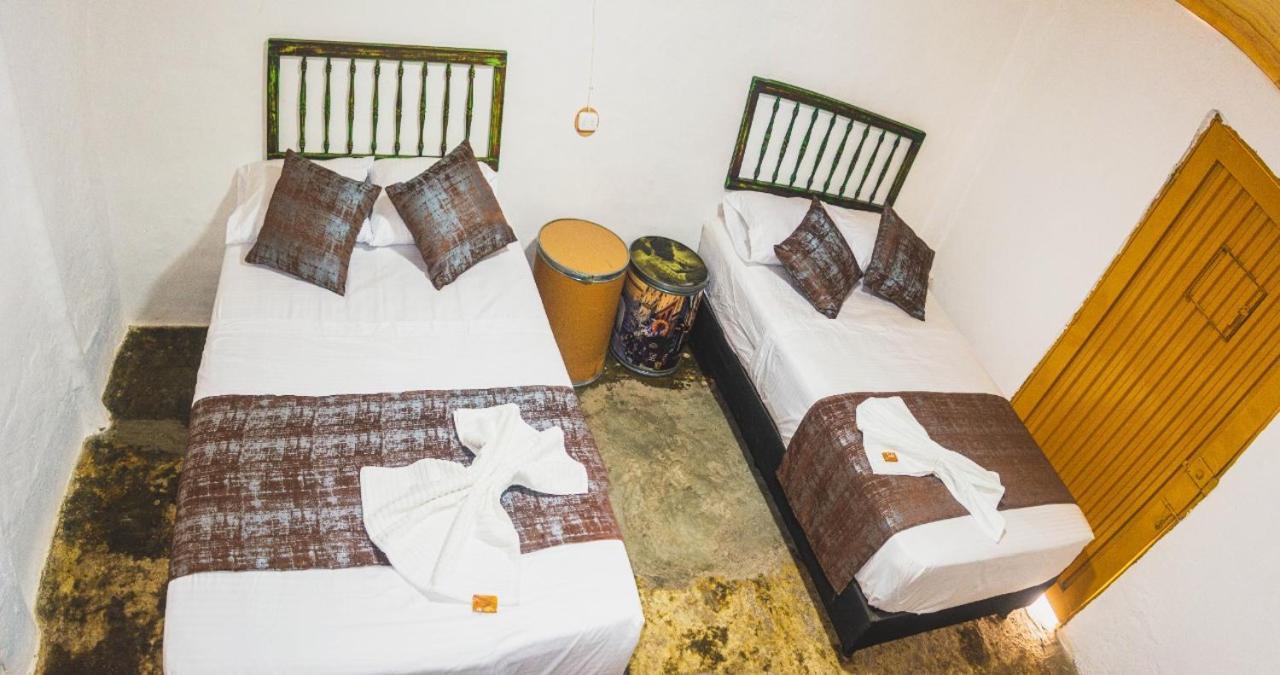 Hostel Tatacoa Villavieja Eksteriør bilde